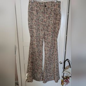 Easel Floral Wide Leg Pants - Cream and Green